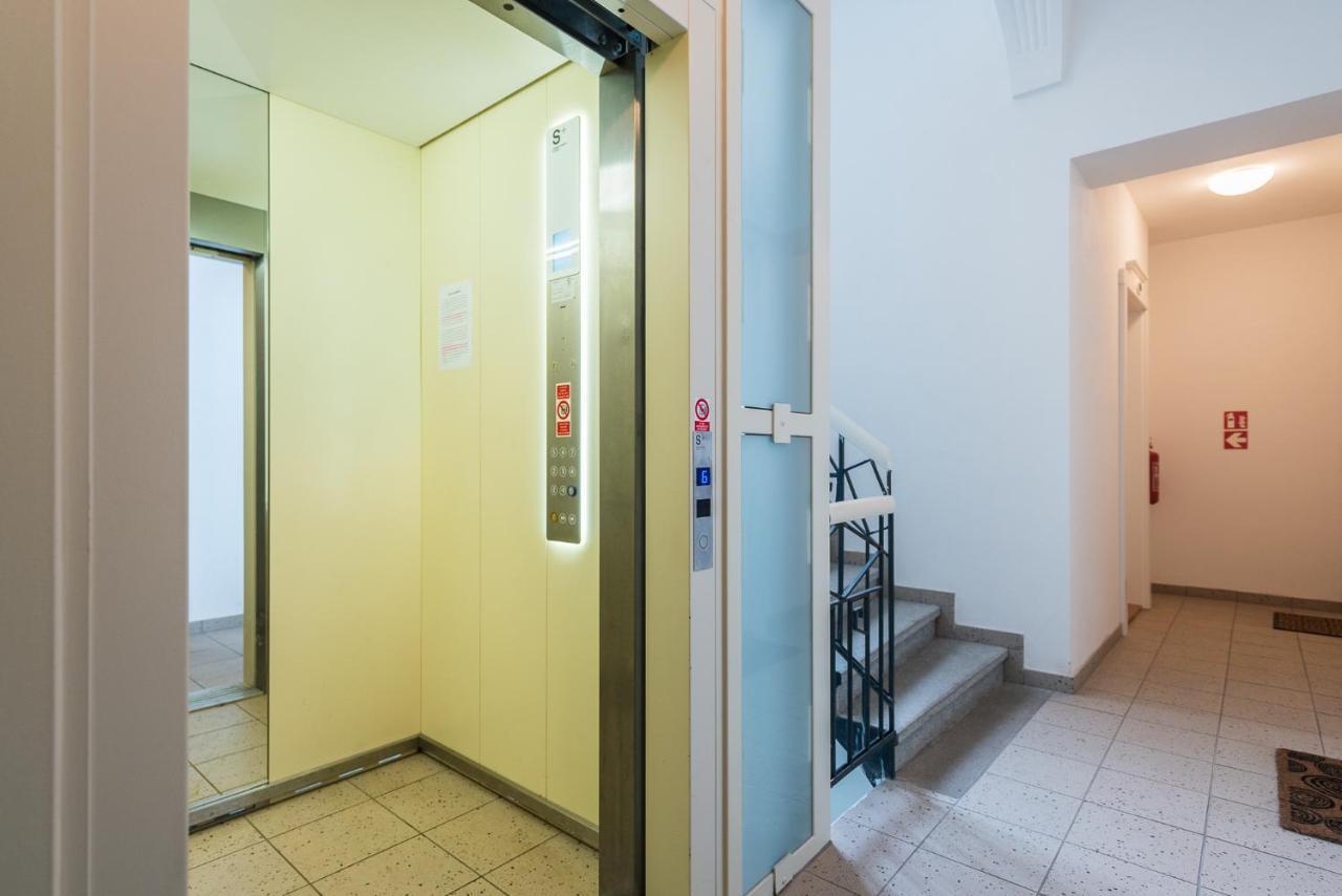 Beautiful Mala Strana Studio By Easybnb ปราก ภายนอก รูปภาพ