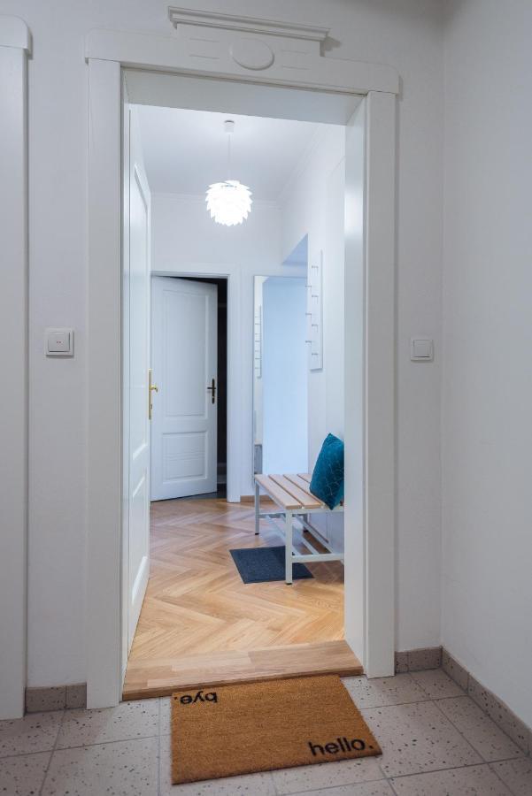 Beautiful Mala Strana Studio By Easybnb ปราก ภายนอก รูปภาพ